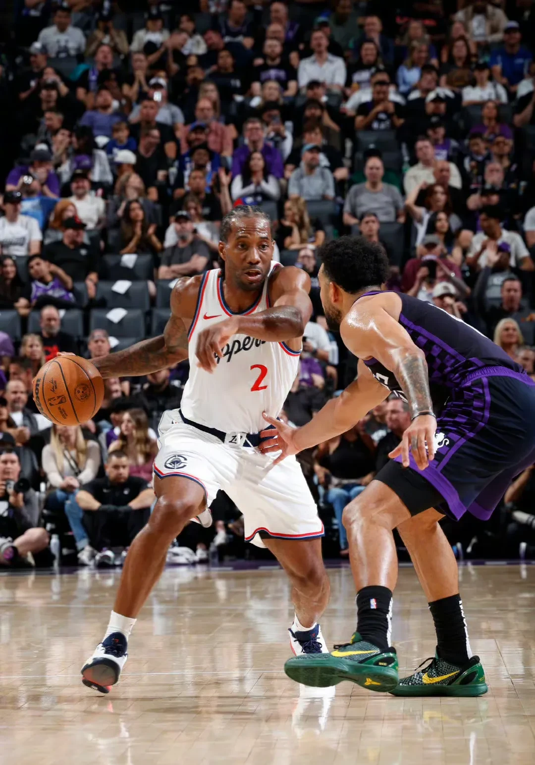 熊猫体育 中国 官方网站-里程碑夜尼斯迎来里程碑，NBA常规赛窗口期刷纪录，底气十足，阵容厚度经受考验