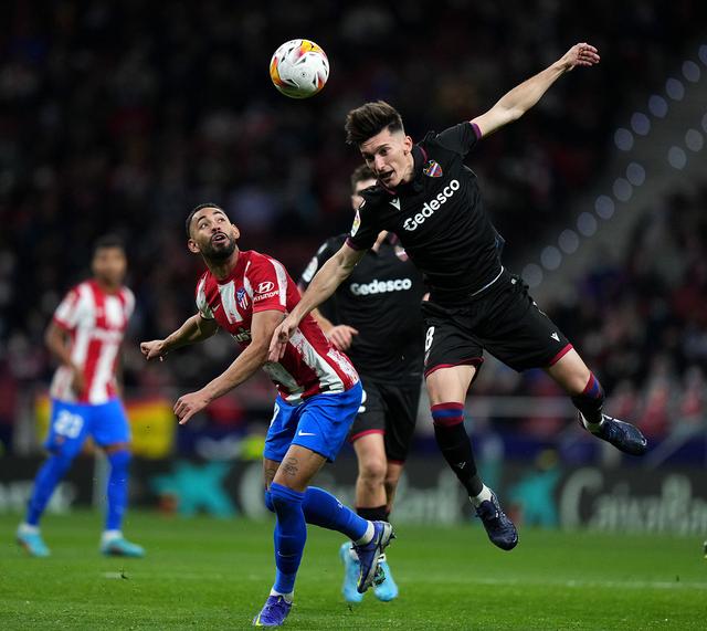 熊猫体育 中国 官方网站-集结日体能课后，毕尔巴鄂竞技回应争议备战西甲，态度坚定，更衣室氛围转暖